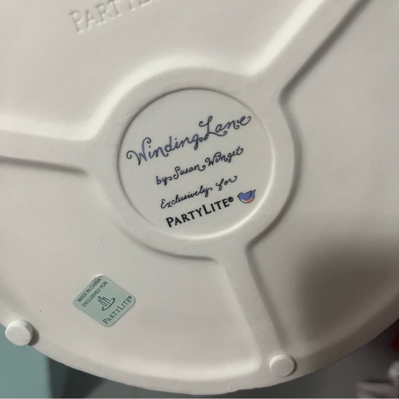 PartyLite Winding Lane Aroma Warmer - Picture 13 of 16